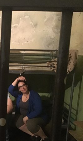 LockedUp Live Escape Game