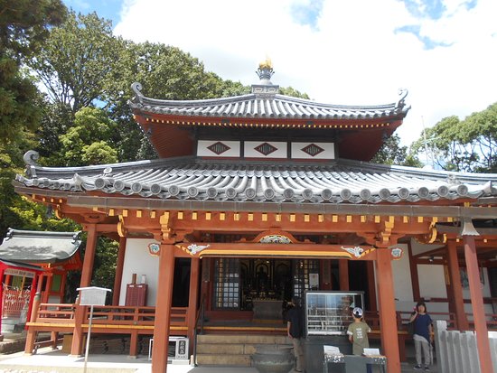 Nakayama-dera Temple Daishido