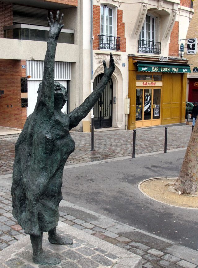 Statue d'Edith Piaf