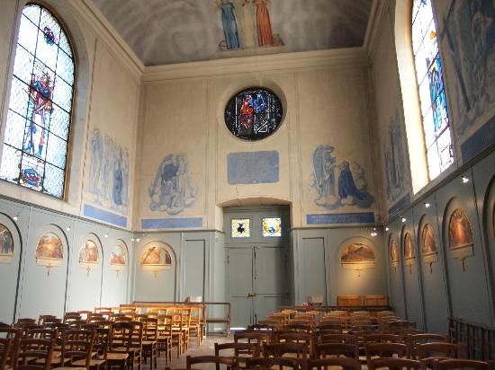 Priory Museum (Musee Maurice Denis - Le Prieure)