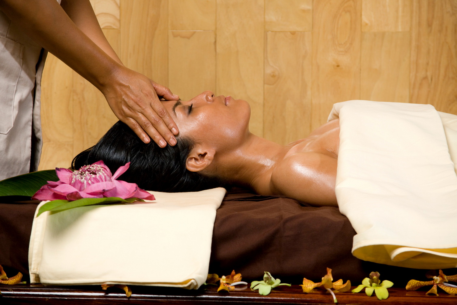 Healing Hands Therapy Spa
