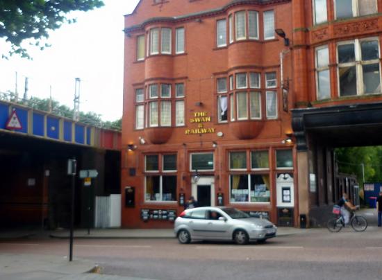 The Swan and Railway