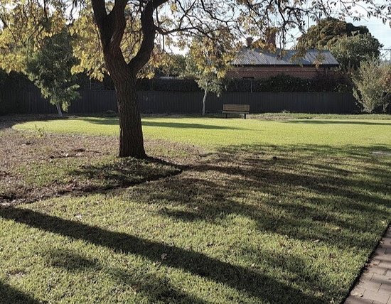 Hackett Reserve