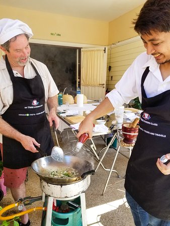 Muk's Home Cooking School