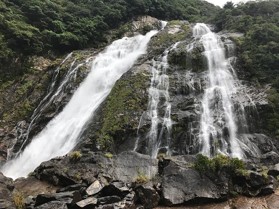 Ryujinno-taki Falls