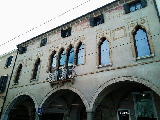 Palazzo Brocadello