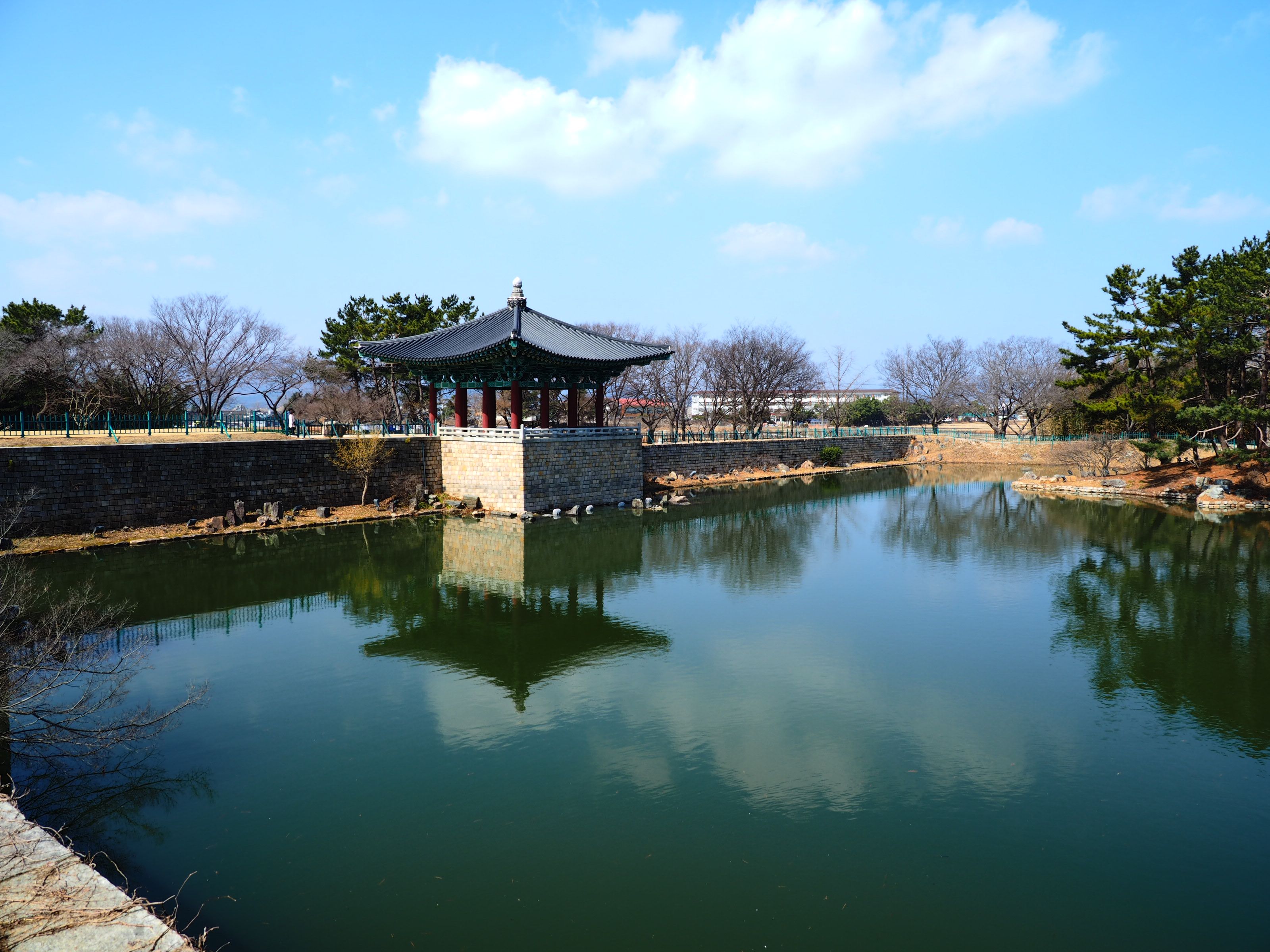 Tsurugaike Pond