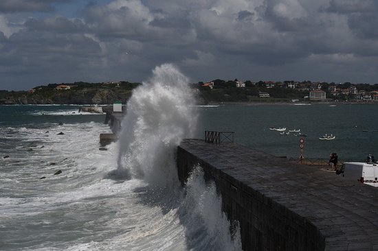 Digue du Port de Socoa