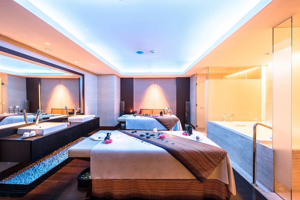 Makkha Health & Spa (Night Bazaar)