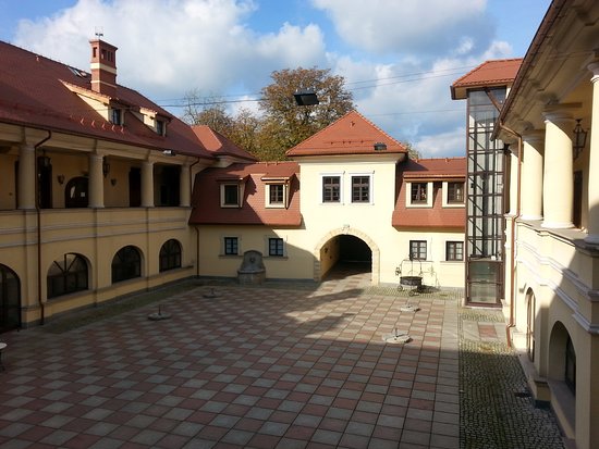 Castle Complex Tarnowice Stare