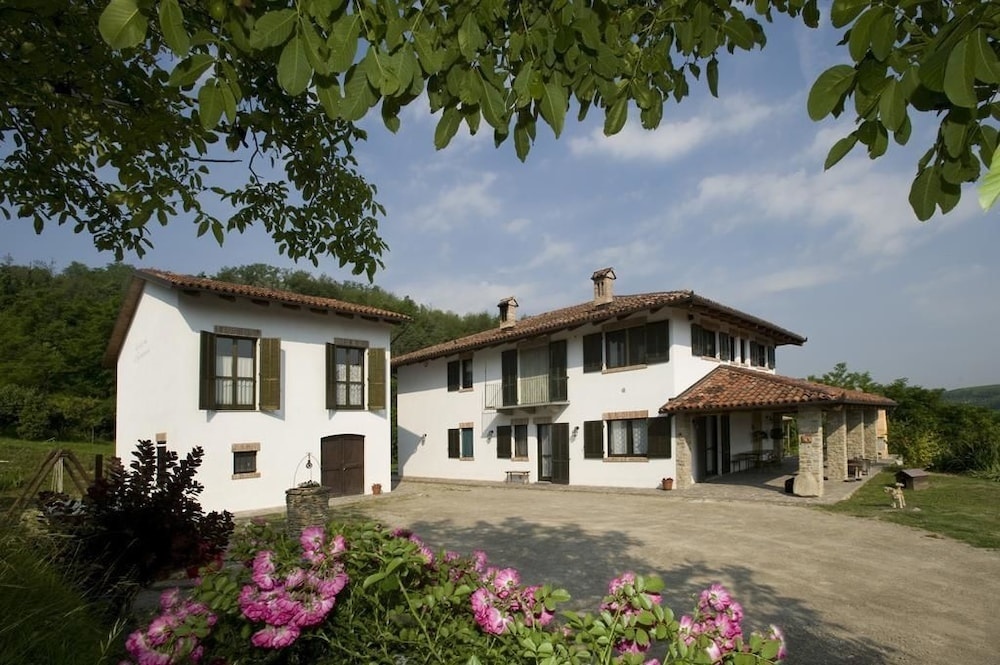 Cascina Montagnola