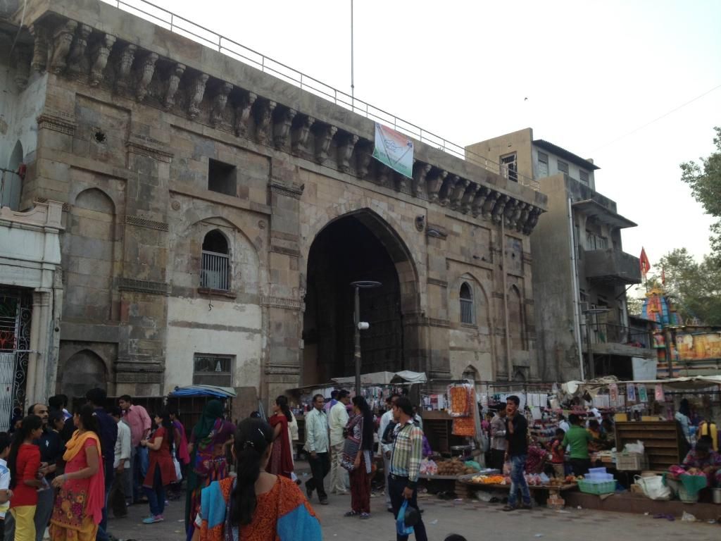 Bhadra Fort & Teen Darwaja