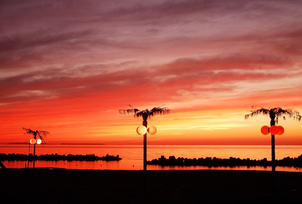 Haboro Sunset Beach
