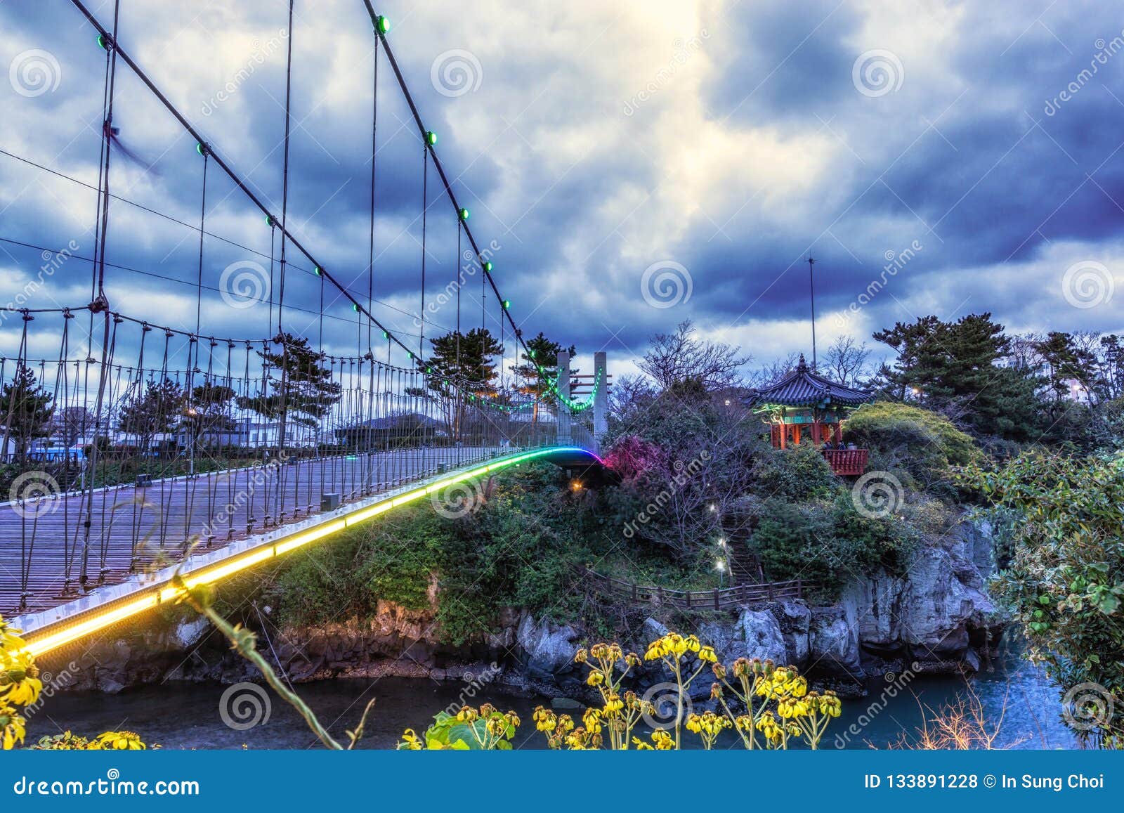 Yongyeon Cloud Bridge