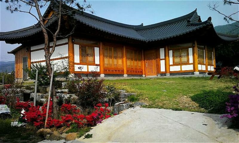 Outdoor Pictures 1