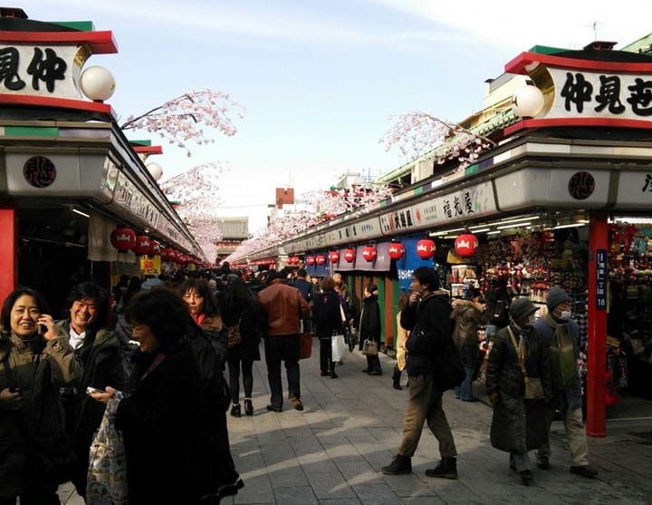 Asakusa Kaminarimondori Shopping Street