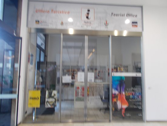 IAT Ufficio Informazioni Turistiche Stazione FS Padova