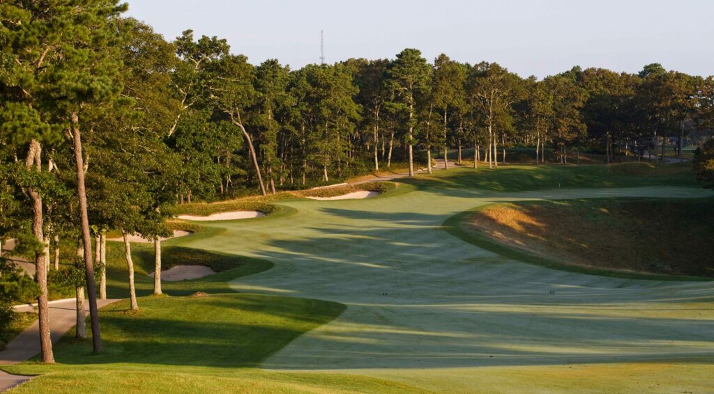 Tsukuiko Golf Club