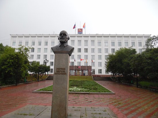 Monument to Eduard Berzin