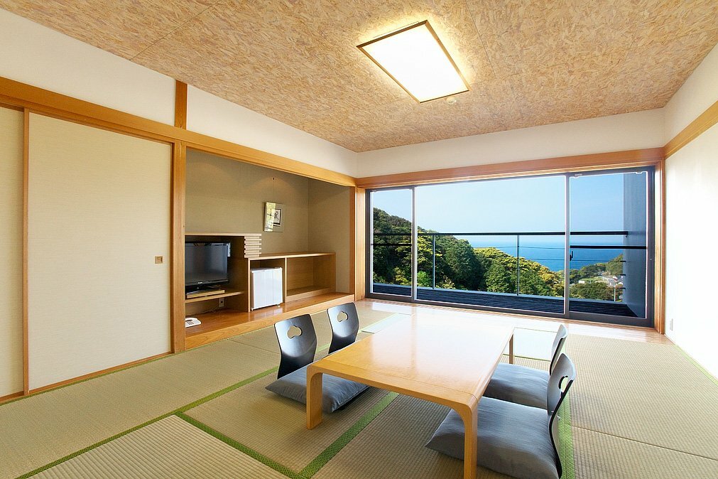 Cape Ashizuri Tourist Office