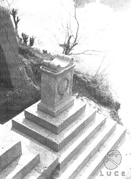 Tomba della Vestale Cossinia