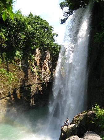Watagataki Falls