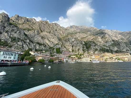 Taxi Boat Experience di Cristiano Cattoni