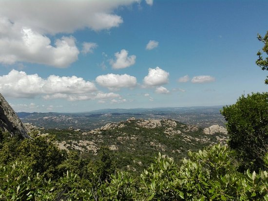 Stazzu Manzoni Hiking Trail