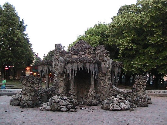 Fountain Dedy-Gnomy-Skazka