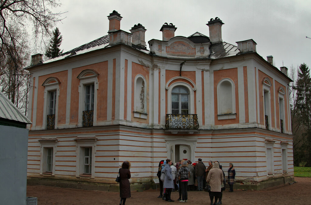 Peter III Palace Museum