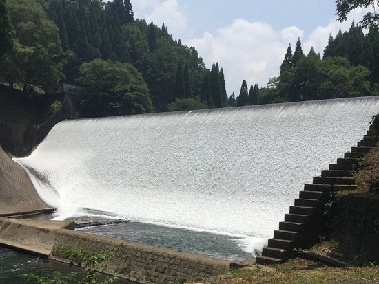 Hakusui Dam