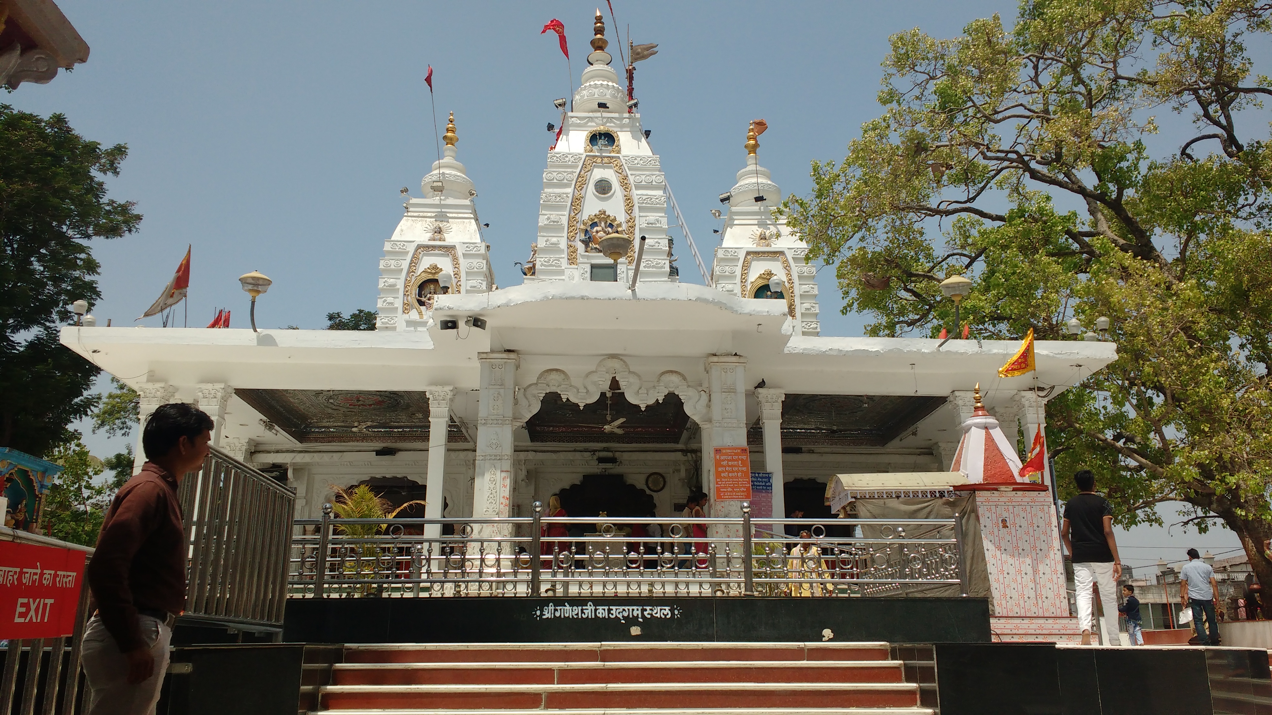 Khajrana Temple