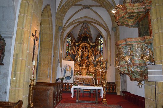 Stadtpfarrkirche St. Veit