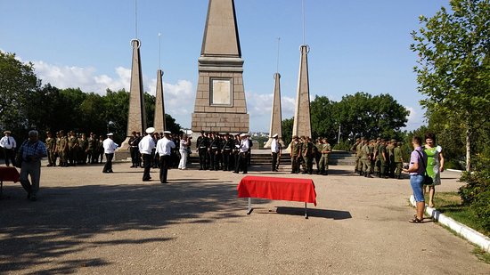 Monument to the Soldiers of the 2nd Guards Army