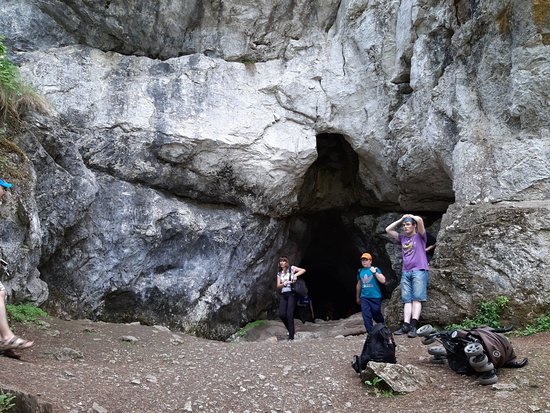 Cave Stoyanka Drevnego Cheloveka