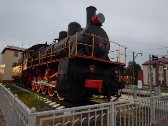 Monument-Locomotive Eu 706-10