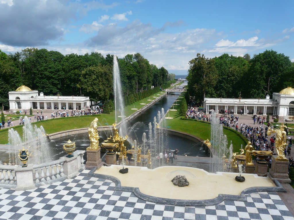 Park And Gardens of Peterhof