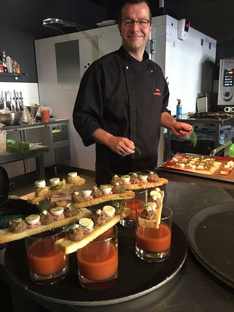 Dennis Cooking Place