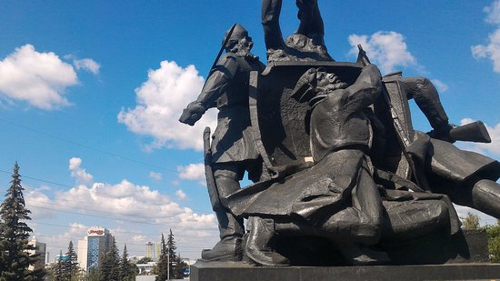 Monument to the Heroes of October Revolution and Civil War