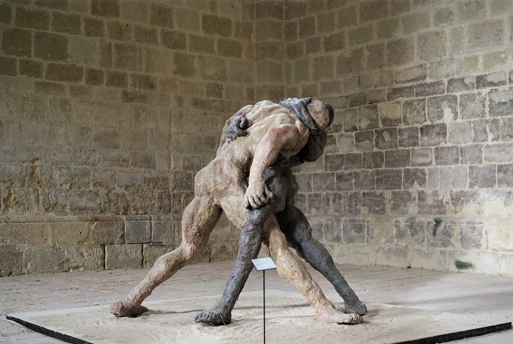 Sculpture Couple de Lutteurs
