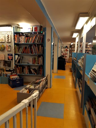 Bibliothèque de quartier Colonel-Fabien