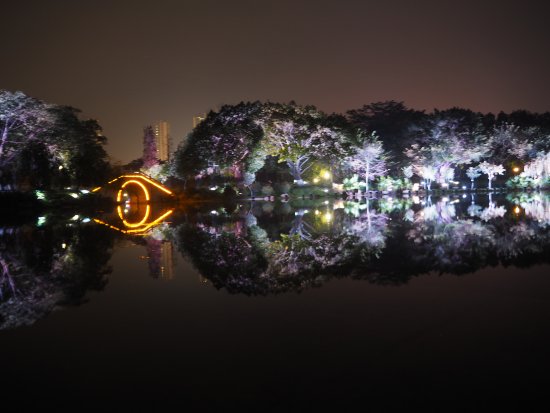 Qiandeng Lake
