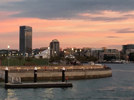 Barangaroo Foreshore Walk