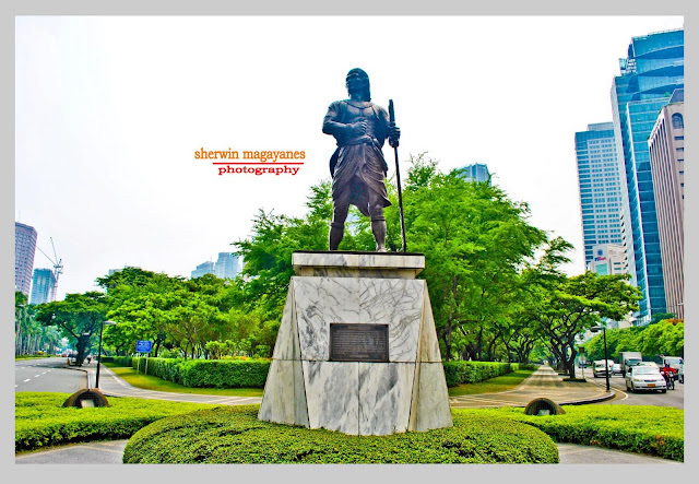 Sultan Kudarat Monument