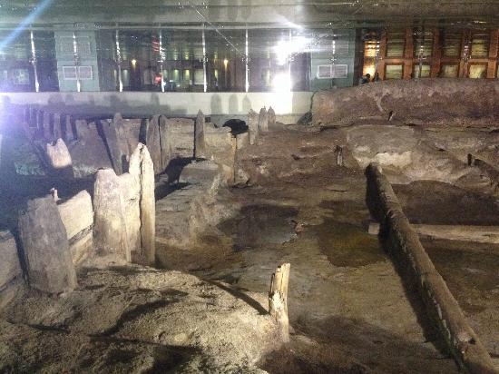 Archaeological Site of the Wooden Water Gate of Nanyue Kingdom