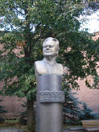 Bust of T. Khrennikov