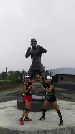 Banchamek Gym (Buakaw Village)
