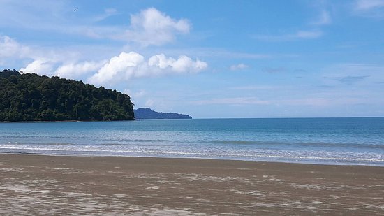 Ao Khoei Beach