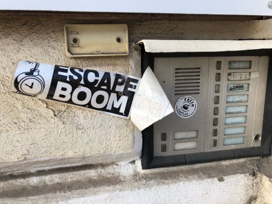 Escape Boom