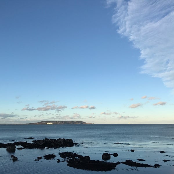 Dundun Bay